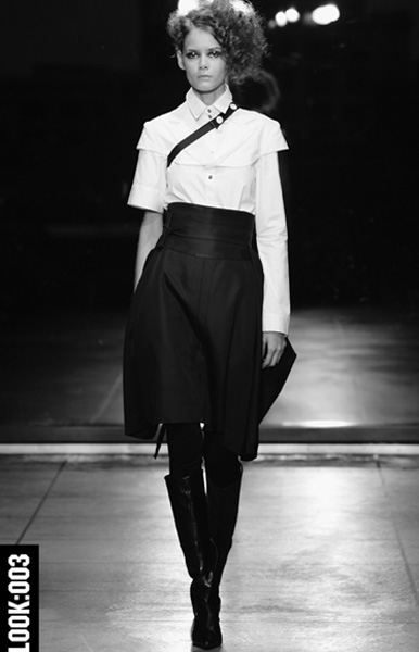 INVISIBLE CITY LOOK 03