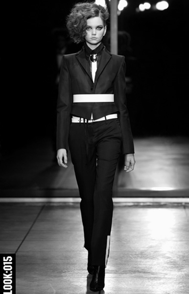 INVISIBLE CITY LOOK 15