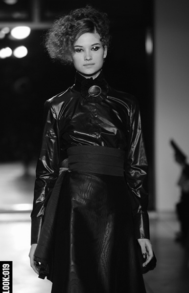 INVISIBLE CITY LOOK 19