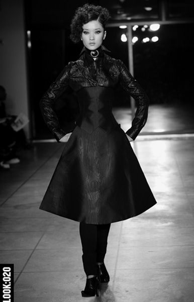 INVISIBLE CITY LOOK 20